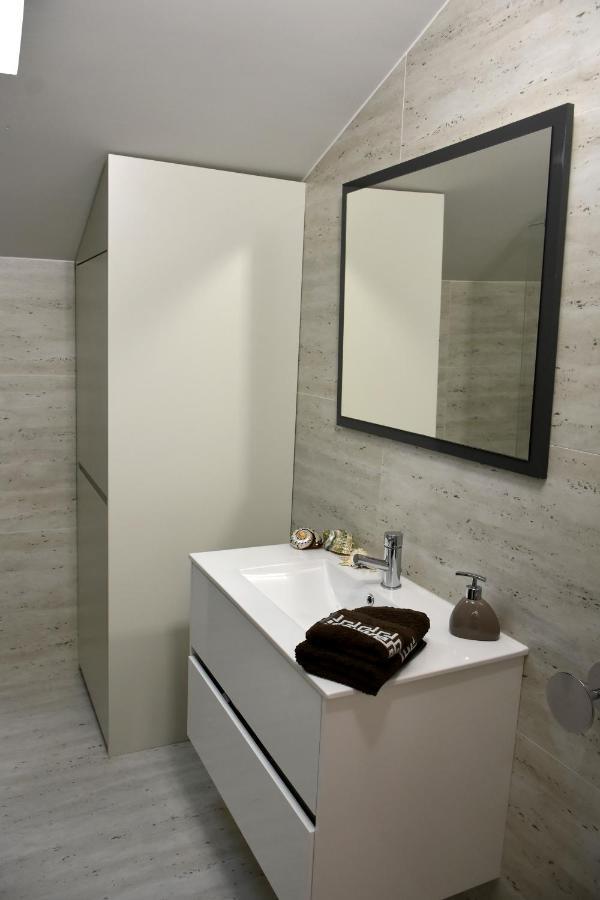 Orchid House - T1 Apartment Braga Esterno foto